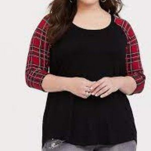Torrid Super Soft plaid raglan tee - 3x, black & red